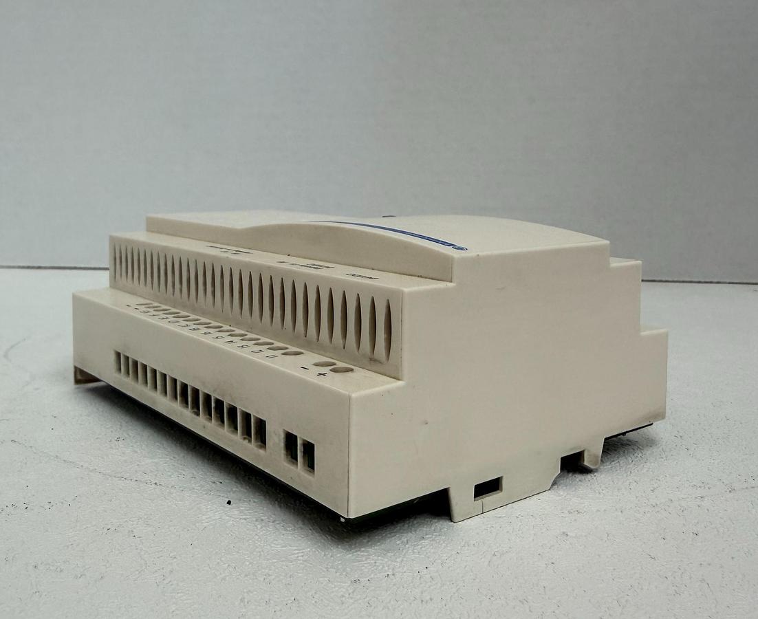Used Schneider Electric Telemecanique SR2E201BD Smart Relay, Zelio Logic-For Parts GHA-99