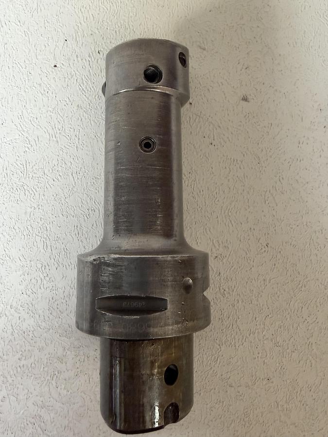 Used Turning Tool Holder C4-DCLNR-17090-12