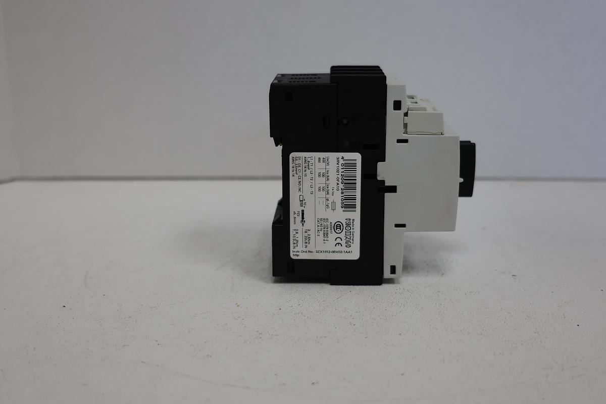 Used Siemens 3RV1021-0FA10 Motor Protection Circuit Breaker GHA-141