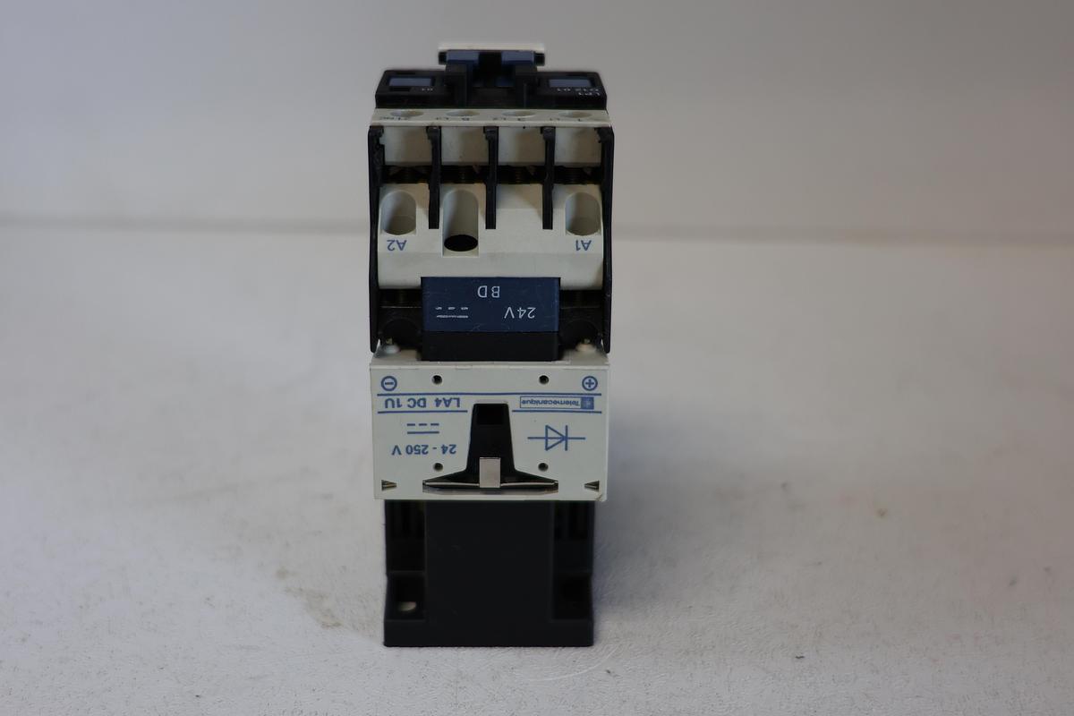 Used Telemecanique LP D12 01 Contactor w/LA4 DC 1U coil suppressor - GHA-99