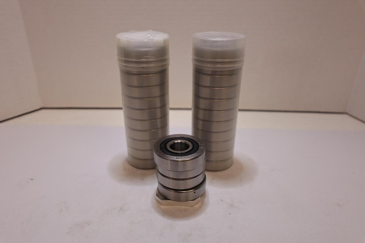 CN LR206NPP Sealed Track Roller Bearings – Lot of 9 – New Surplus
