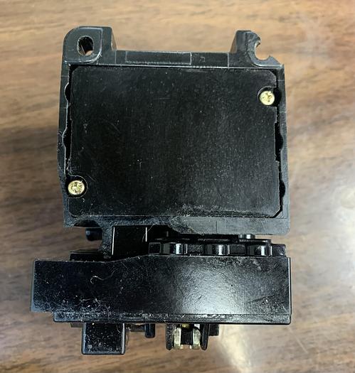 Used Fuji Electric Co. SRC 3631-5-1 Magnetic Contactor GHA-gs49