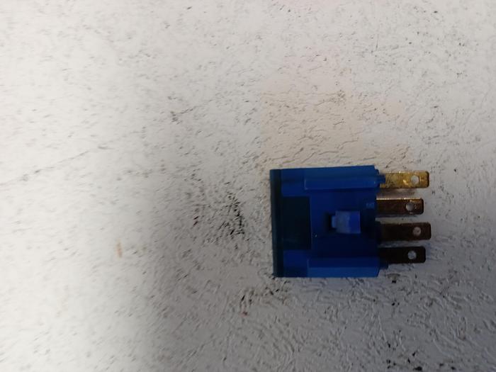 Used Johnson Electric 593566 000 Contact Block 5A 250V GH202