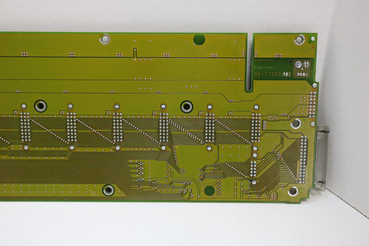 Used Allen Bradley X1746-A13 13 Slot PLC Rack Backplane Board 96177492 A01