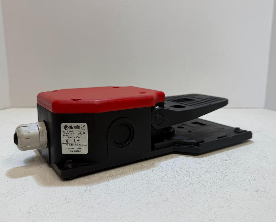 Used Pizzato PX1-3186 Industrial Foot Pedal Switch AC15 6A/250V IP53