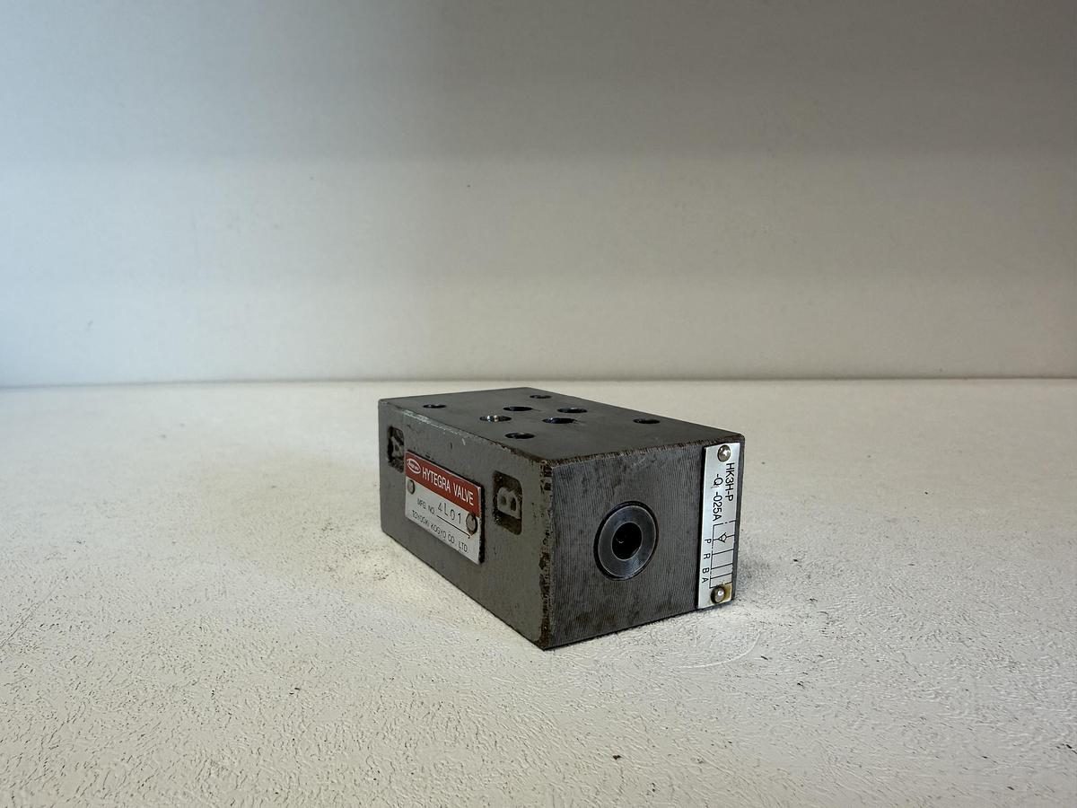 Used Hytegra Valve 4L01 HK3H-P-Q-025A Hydraulic Valve Manifold GHA-181