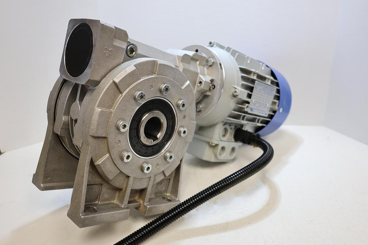 Used MT Motori TN80C4 1.3HP Motor Varvel SRS070 100:1 Worm Gearbox Used