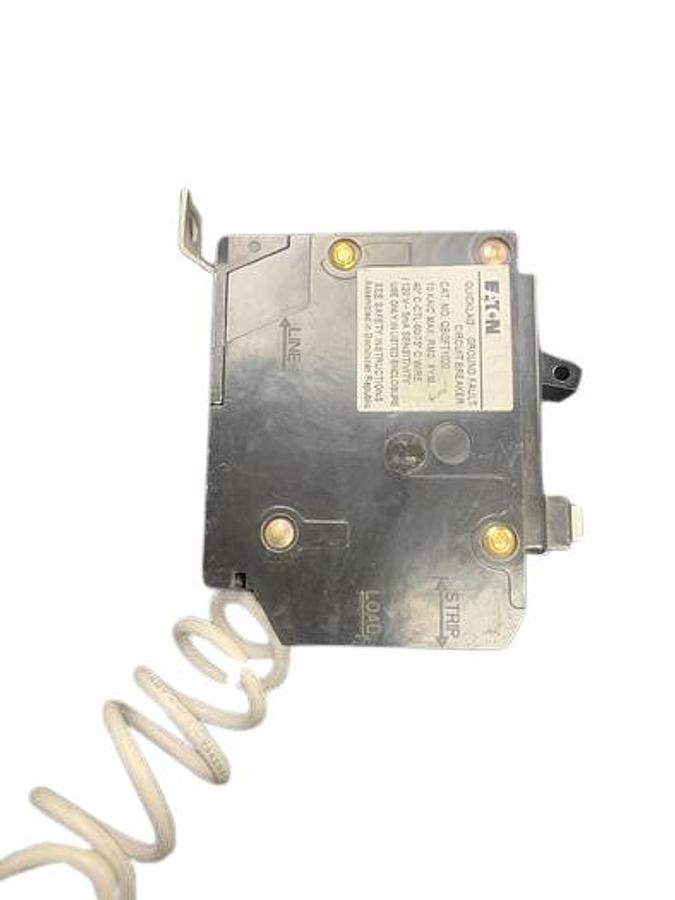 Used Eaton Quicklag 20 Amp GFCI Circuit Breaker – 1 Pole 
