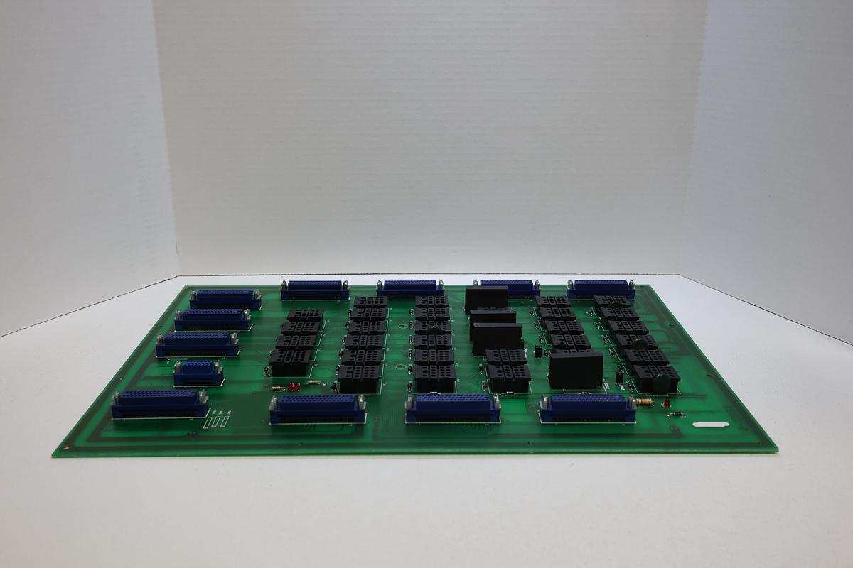 Used FANUC A20B-2001-0065 CNC Backplane Interface PCB Board