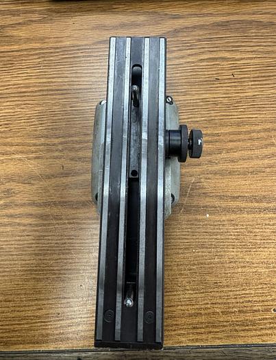 Used Mueller gages model 75m DIAMETER GAGES GHA-175