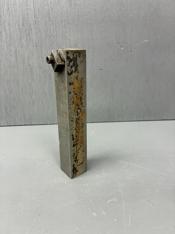 Used Kennametal 1.00" Shank NER 164D NH4 Turning Tool Holder GHC-17