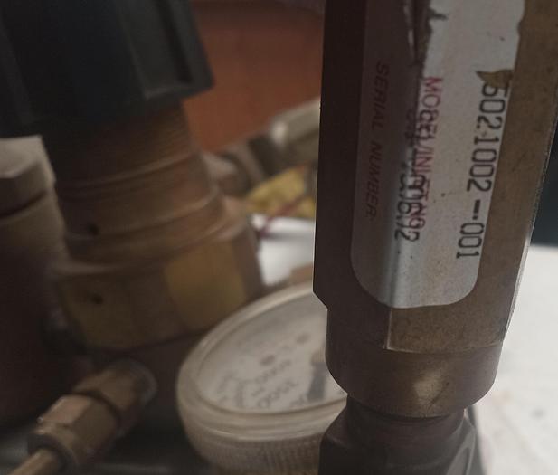 Used Dome Loaded High Flow Regulator 6235032-82-000 Gas Delivery System - GHB-58