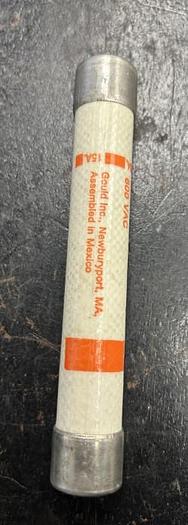 Used Gould Shawmut A6Y15 One-Time Fuse 15 Amp 600 V - GHGC-D8