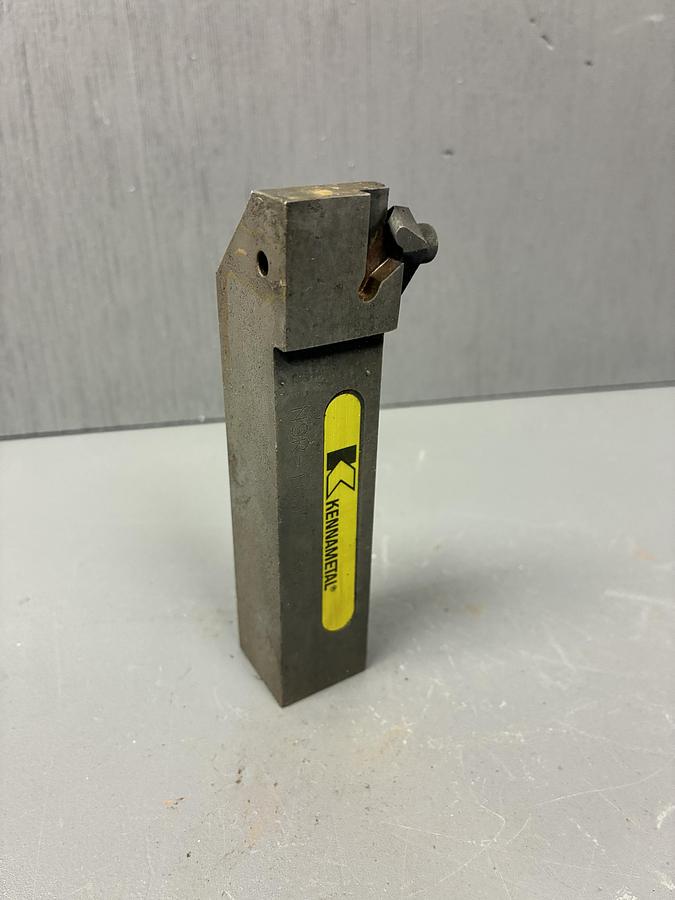 Used KENNAMETAL NSR-162C NI2 LATHE TURNING TOOL HOLDER 1" SHANK  GHC-17