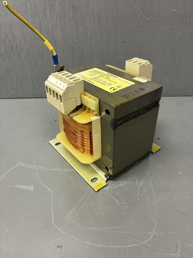 Used Siemens 4AM4895‑0AT70‑0C – Control Circuit Transformer GHB-81
