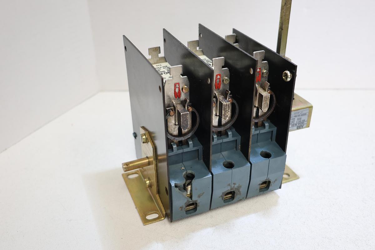 Used ABB Stromberg OESA 00-63 3-Pole Fuse Switch Disconnect 63A NH00 Used