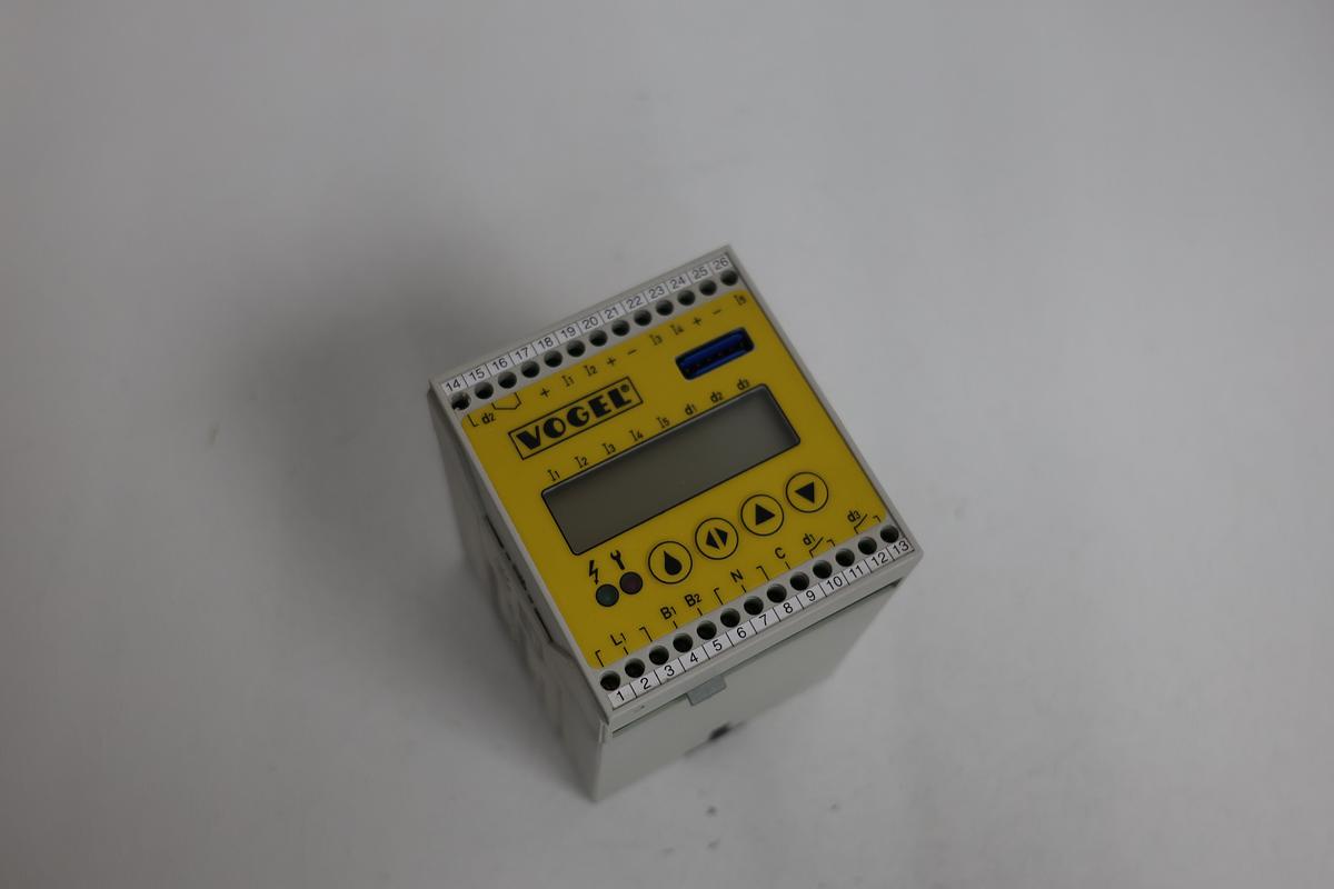 Used Vogel IGZ38-30-S1 PLC Module/Rack GHC-34