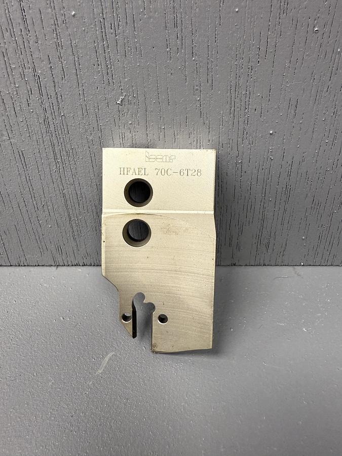 Used ISCAR HFAEL 70C-6T28 Indexable Turning Tool Holder GHC-17