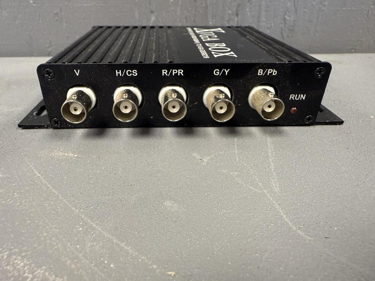 Used GBS-8219 XVGA Box EGA/CGA/RGBS/RGB/RGBHV/VGA Industrial Monitor Video Converter GHA-22