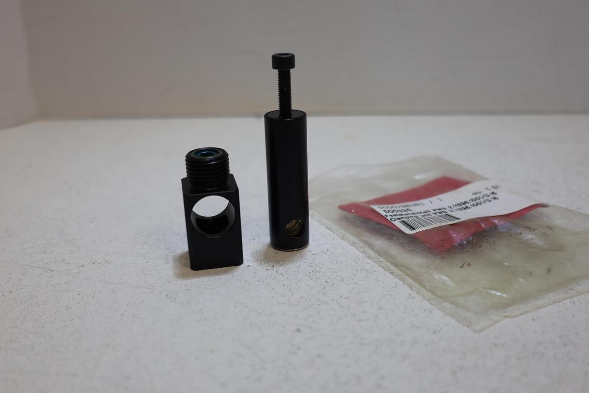 UNIVER AG 500335 Clamping Unit PWB 2.11296.1001/D.16 New OEM