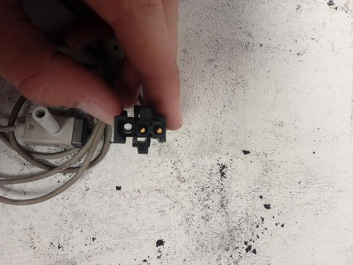 Used SMC AIRCHECKER PS1100-R06L-Q 0.1-0.4MPa 12-24V DC Pressure Switch GH202