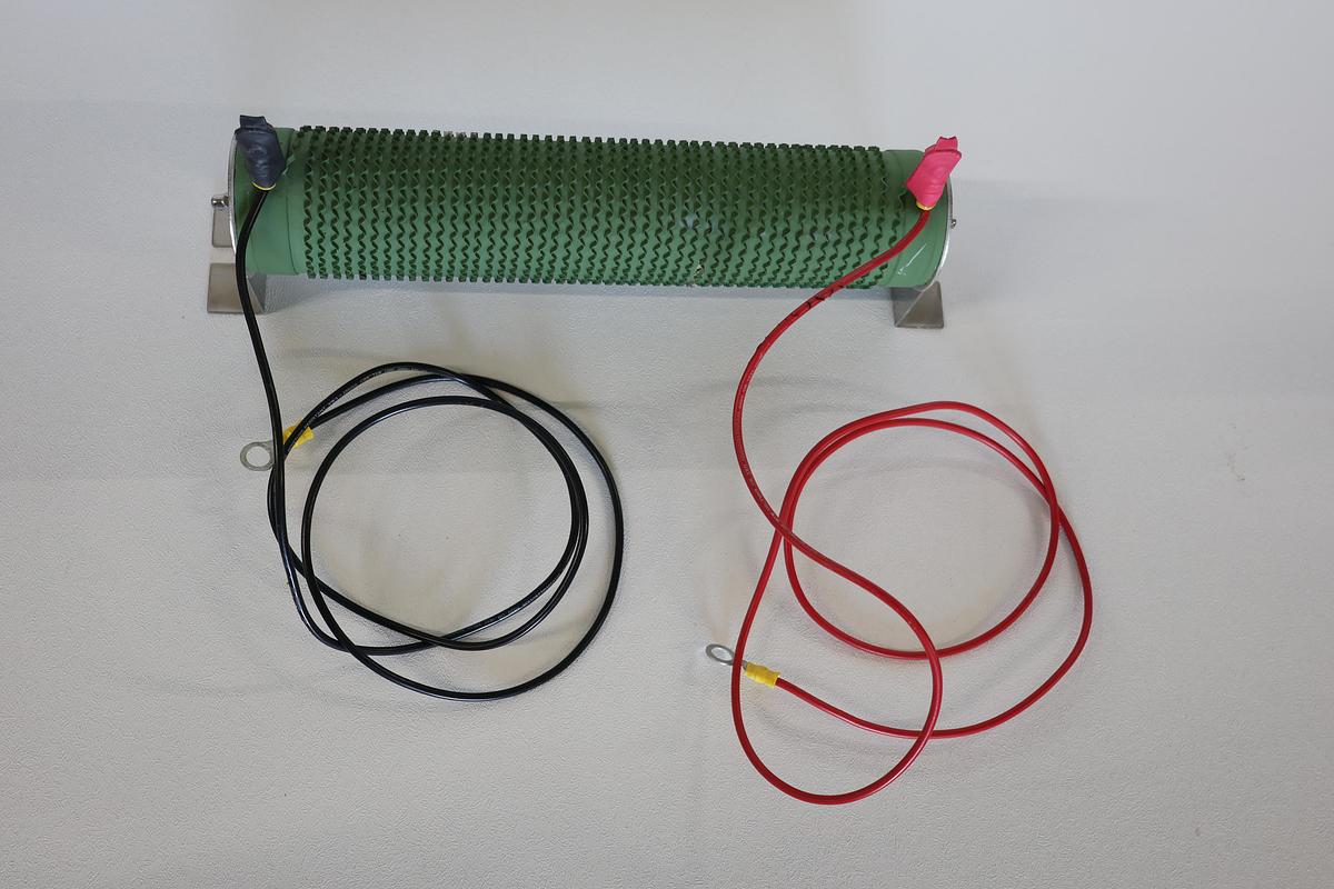 Used 1000W 10 Ohm Wirewound Power Resistor 10Ω J Industrial Load Brake Resistor