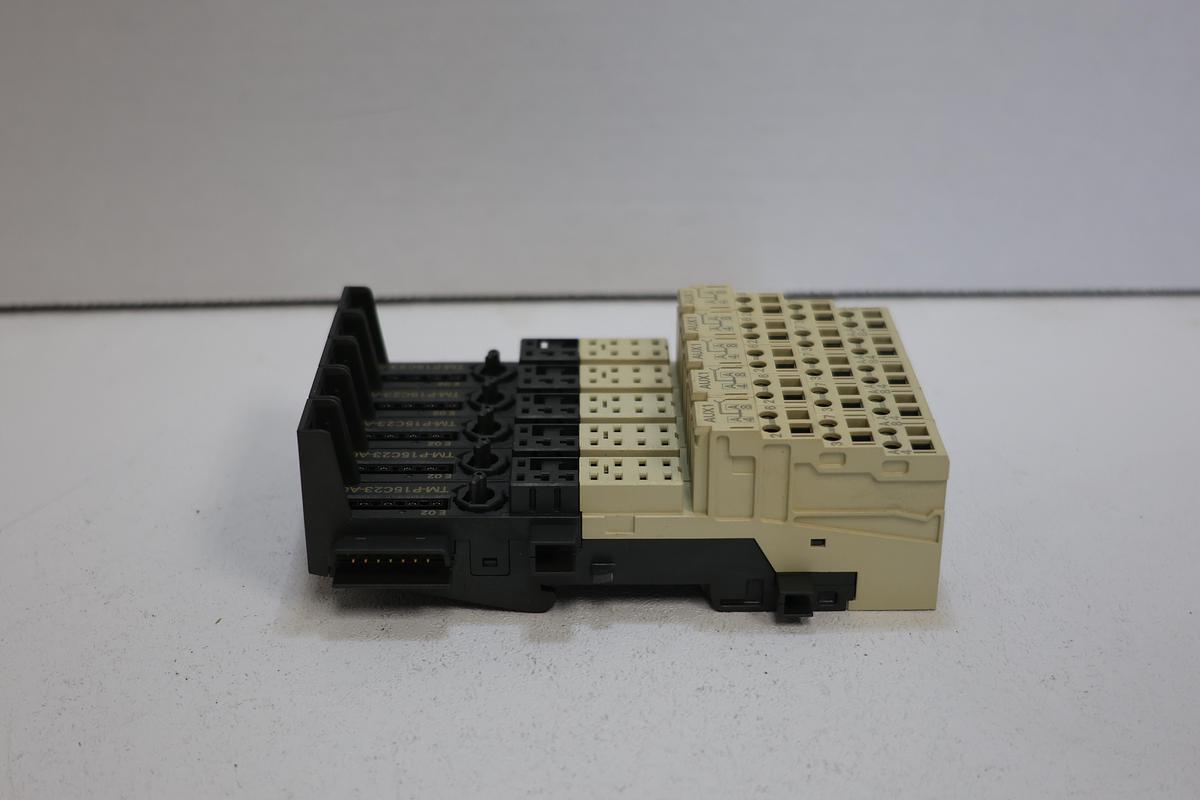 Used Siemens SIMATIC DP ET200S Terminal Module Lot of 5 TM-P15C23-A0 6ES7193-4CD30-0AA0