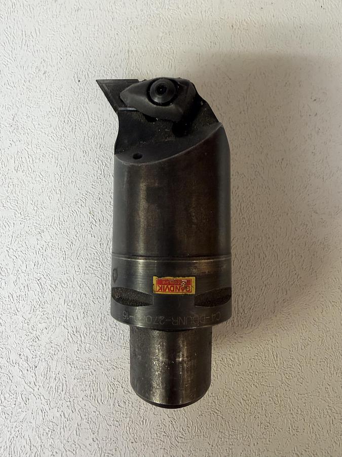 Used Sandvik C4-DDUNR-27080-15 Cutting Turning unit