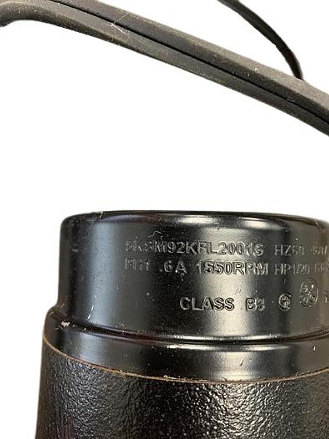 Used General Electric 5KSM92KFL2001S Electric Motor 1550 RPM 1/20 HP Thermally Protected