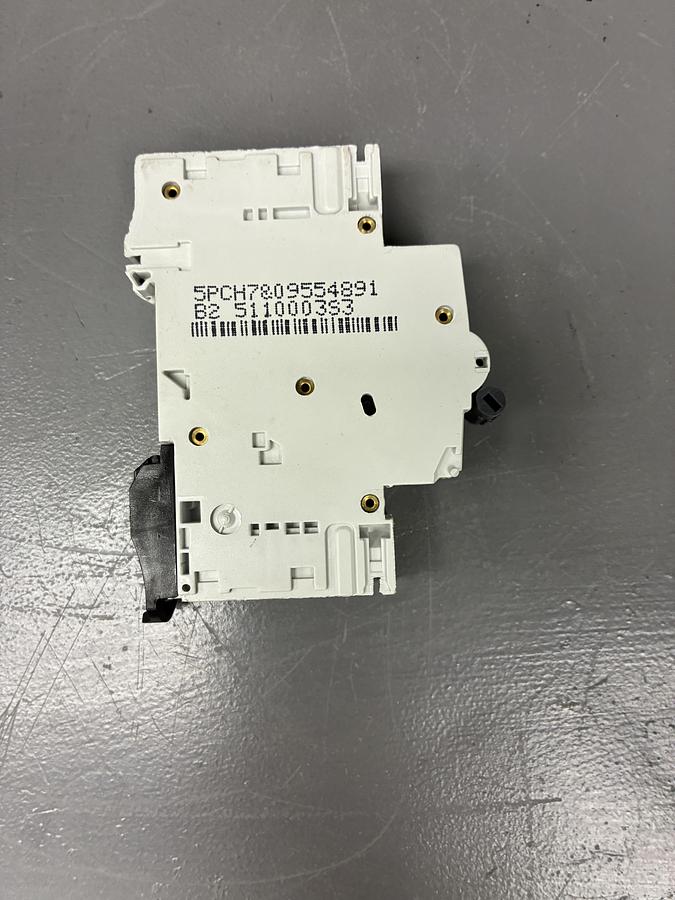 Used General Electric EP60 B2 6000 Circuit Breaker 230/400V GHC-38 