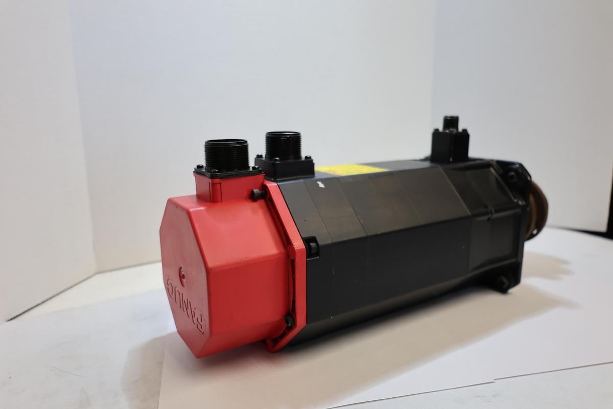Used Fanuc A06B-0127-B177 AC Servo Motor 0S/2000 1kW 2000RPM w/Brake Used
