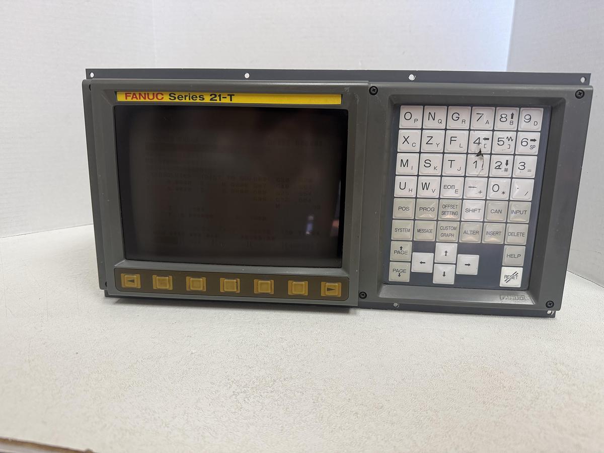 Used Fanuc Series 21-T A02B-0210-C041/TA Monitor A61L-0001-0093 CRT Display Module GHA-40