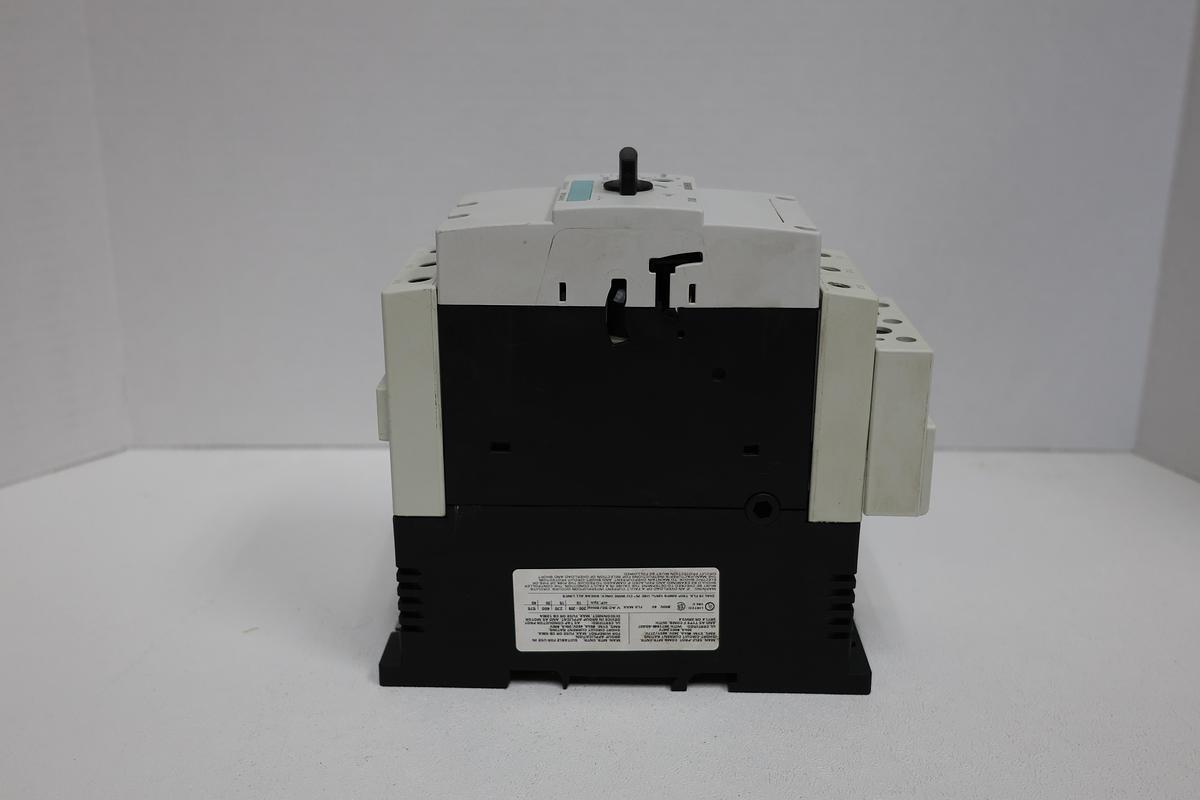 Used Siemens 3RV1042-4FA10 Motor Protection Circuit Breaker – 28-40A, 3-Pole, 520A GHC-37