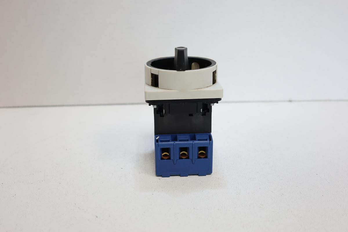 Used Kraus & Naimer KG41 Rotary Disconnect Switch 40A 600V 3-Pole Industrial Cam Switch