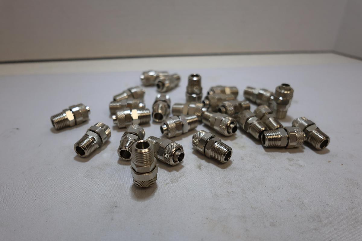 Used Lot of 25 M14 x 9/32" OD Push-to-Connect Pneumatic Fittings 55123256