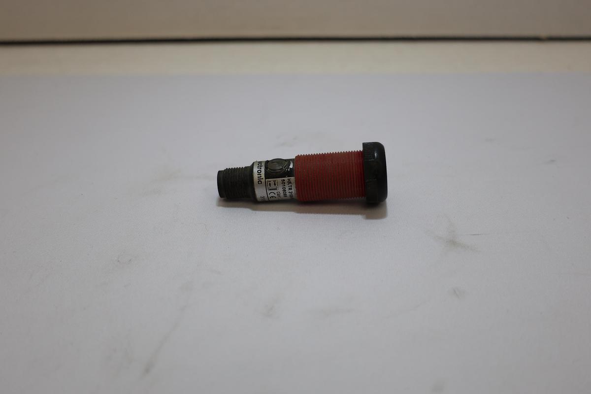 Used Leuze Electronic HKTR 318K/66-1200-S12 Photoelectric Sensor Eye USED