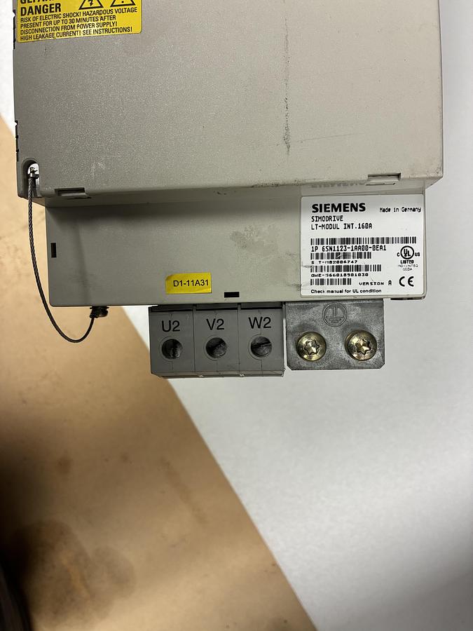 Used Siemens SIMODRIVE 611 1P 6SN1123-1AA00-0EA1 Power Module – Axis Module, 50A version A GHC-50