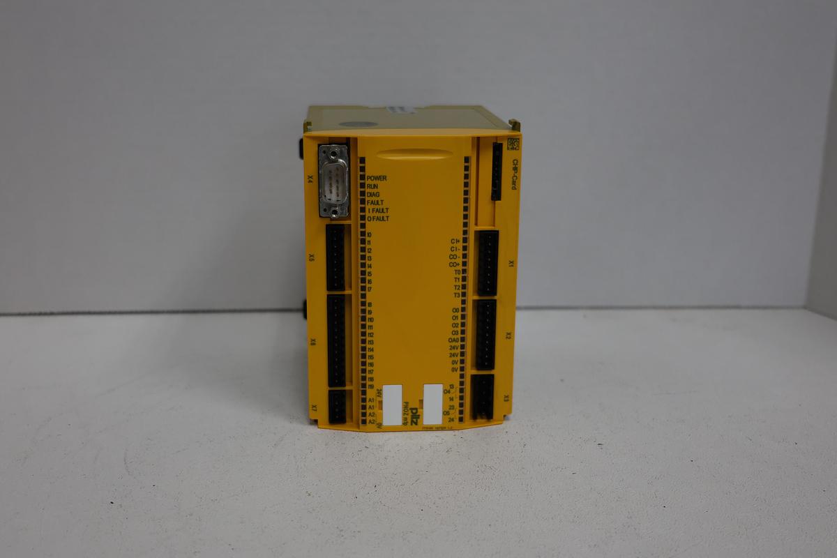 Used PILZ PNOZ M1P Safety Controller – Modular Base Unit for PNOZ multi–System GHC-15