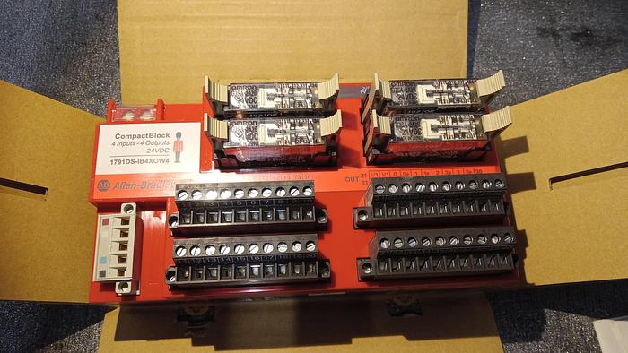 Allen-Bradley 1791DS-IB4XOW4 Devicenet Safety Input Module - GHA-139