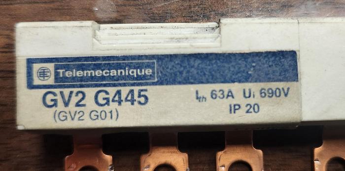 Used GV2-G445 3 POLE 4 POSITION BUSS BAR, TELEMECANIQUE- GHA-99