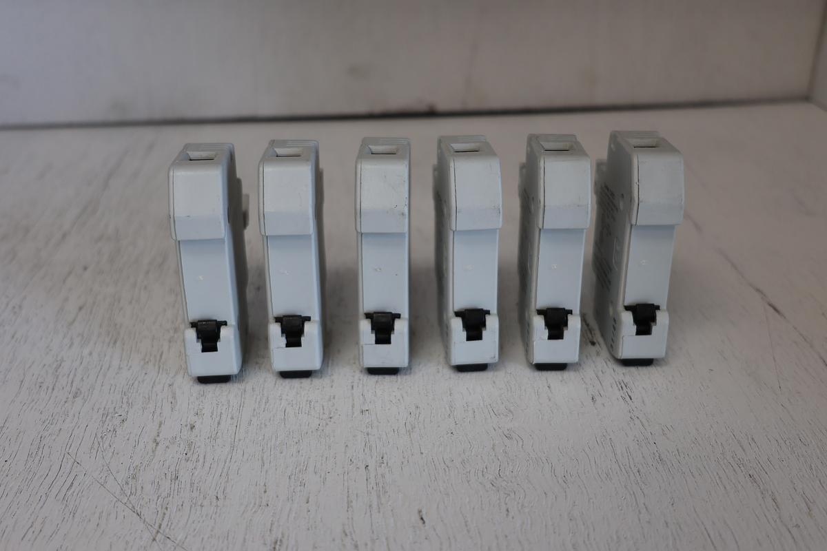 Used (Lot of 6) Bussmann CHCC1D Fuse Holder – 1-Pole, Class CC, DIN Rail Mount GHA 181