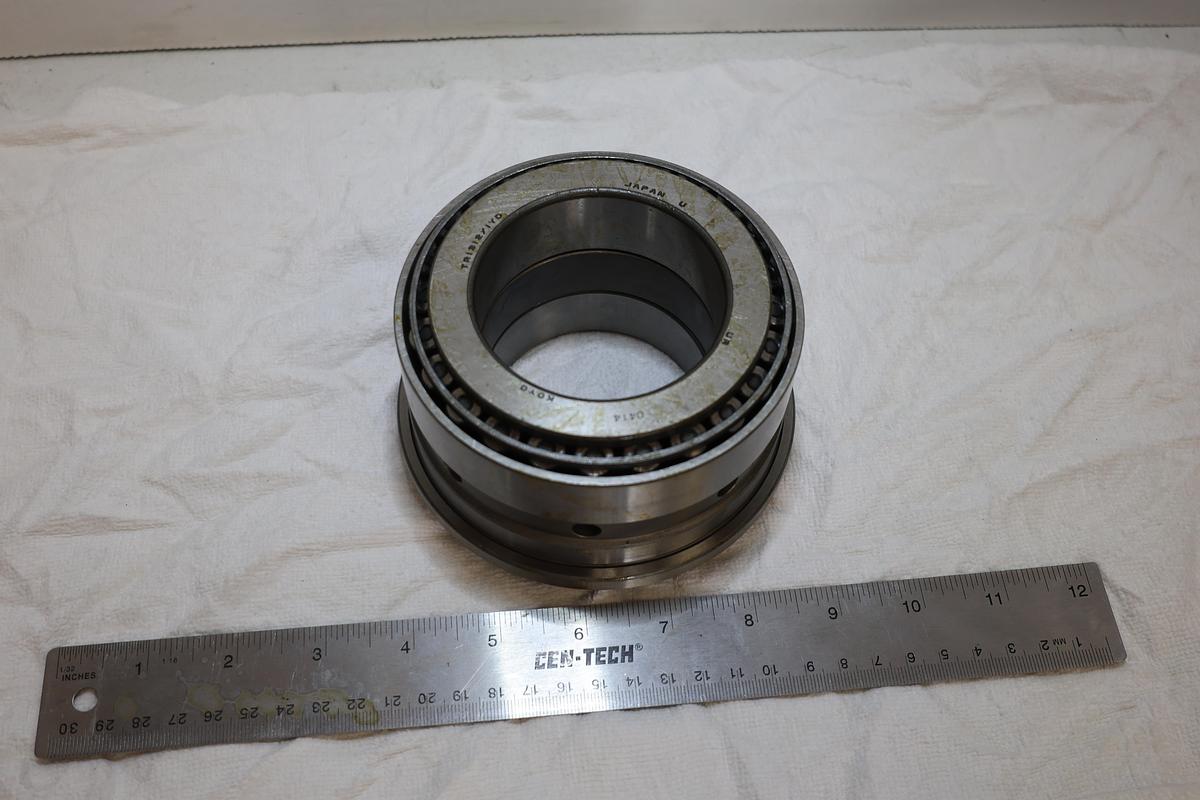 Eaton Fuller 21356 Koyo Tapered Roller Transmission Bearing Assembly NOS
