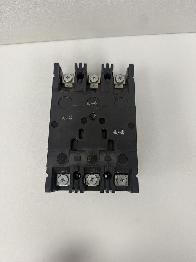 Used General Electric TEB132040 3 Pole Circuit Breaker GHC-27