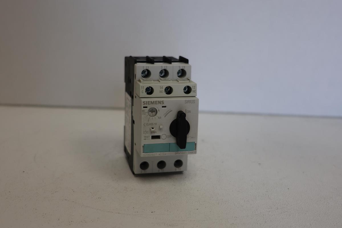 Used Siemens 3RV1021-1HA10 Motor Protection Circuit Breaker GHA-141