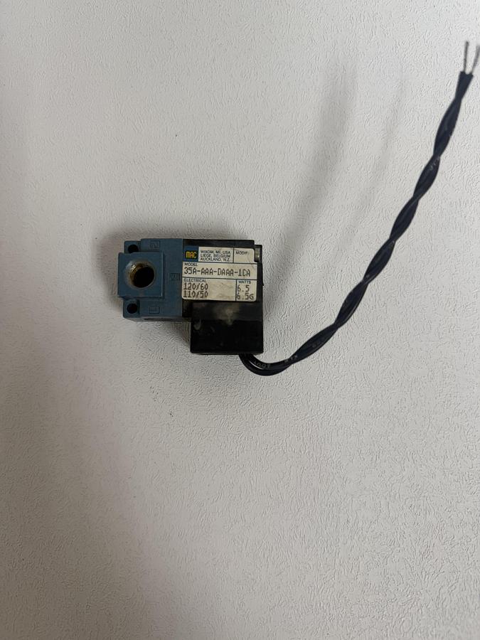 Used MAC Valve 35A-AAA-DAAA-1CA 6.5W 