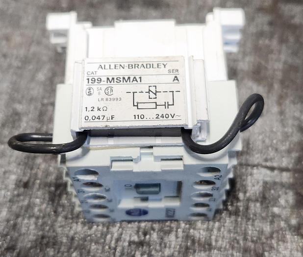 Used Allen-Bradley 700-M220 Control Relay - Used - GHB-68