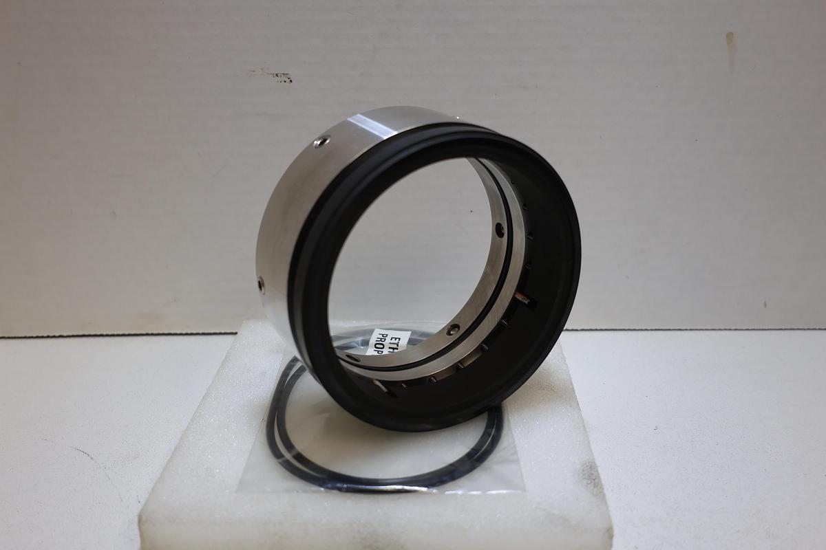 A.W. CHESTERTON 891-32 RU CB/S MECHANICAL SEAL – NEW IN BOX – ITEM 664337