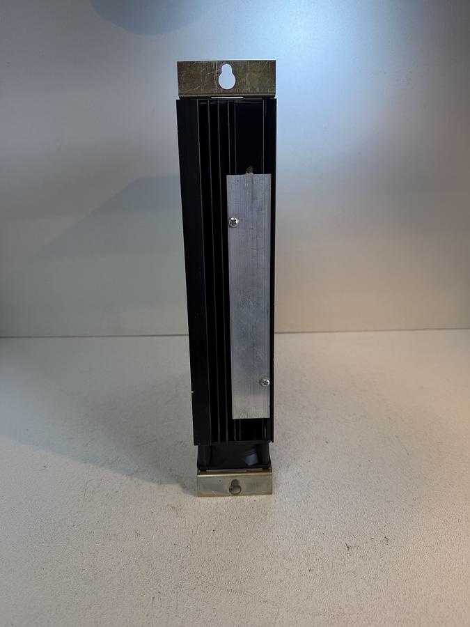 Used Control Techniques MaxAx 200 Servo Drive 220V 3-Phase P/N 7.31.811 GHA-187