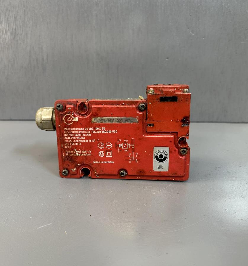 Used  Safety door lock switch TZMW /MS 24VDC GHB-40