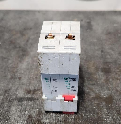 Used Schrack SD-92-G6A Miniature Circuit Breaker - Used - GHB-68-A2